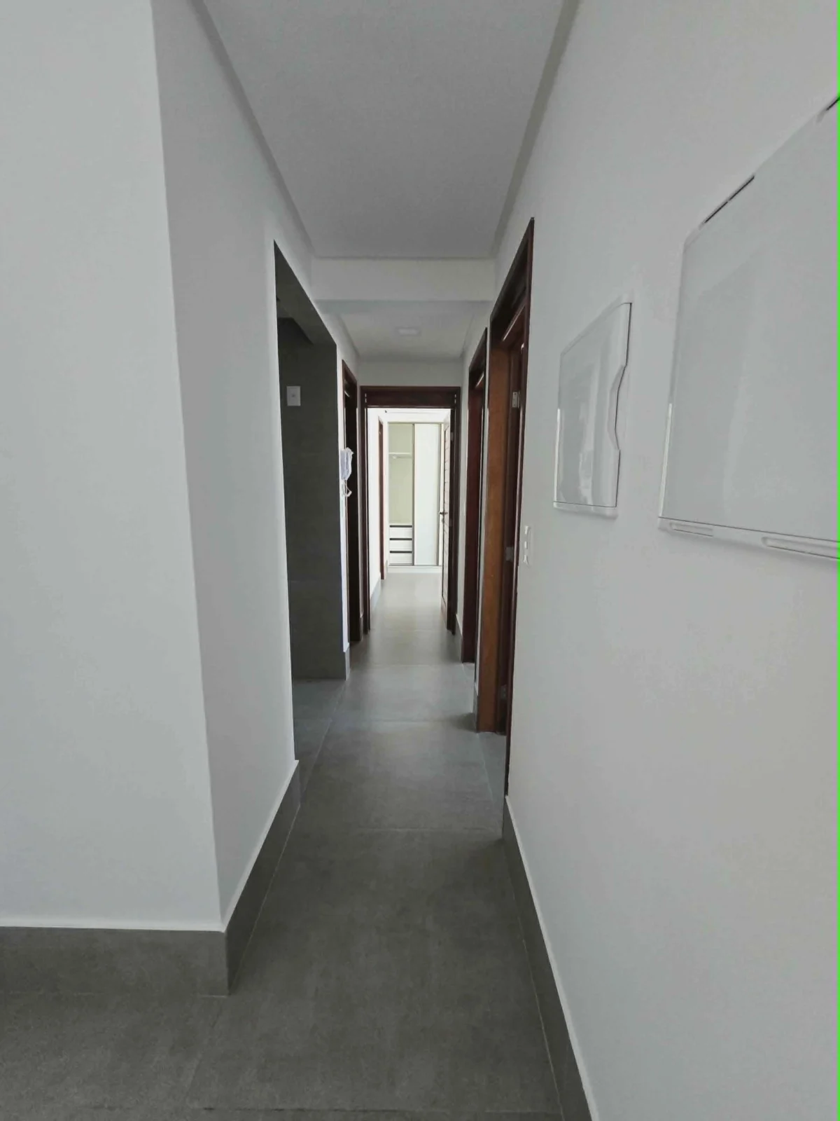 ALUGO Apartamento no Bessa com 3 Quartos sendo 1 Suíte, Elevador e Lazer, Próximo do Mar R$ XX00,00*