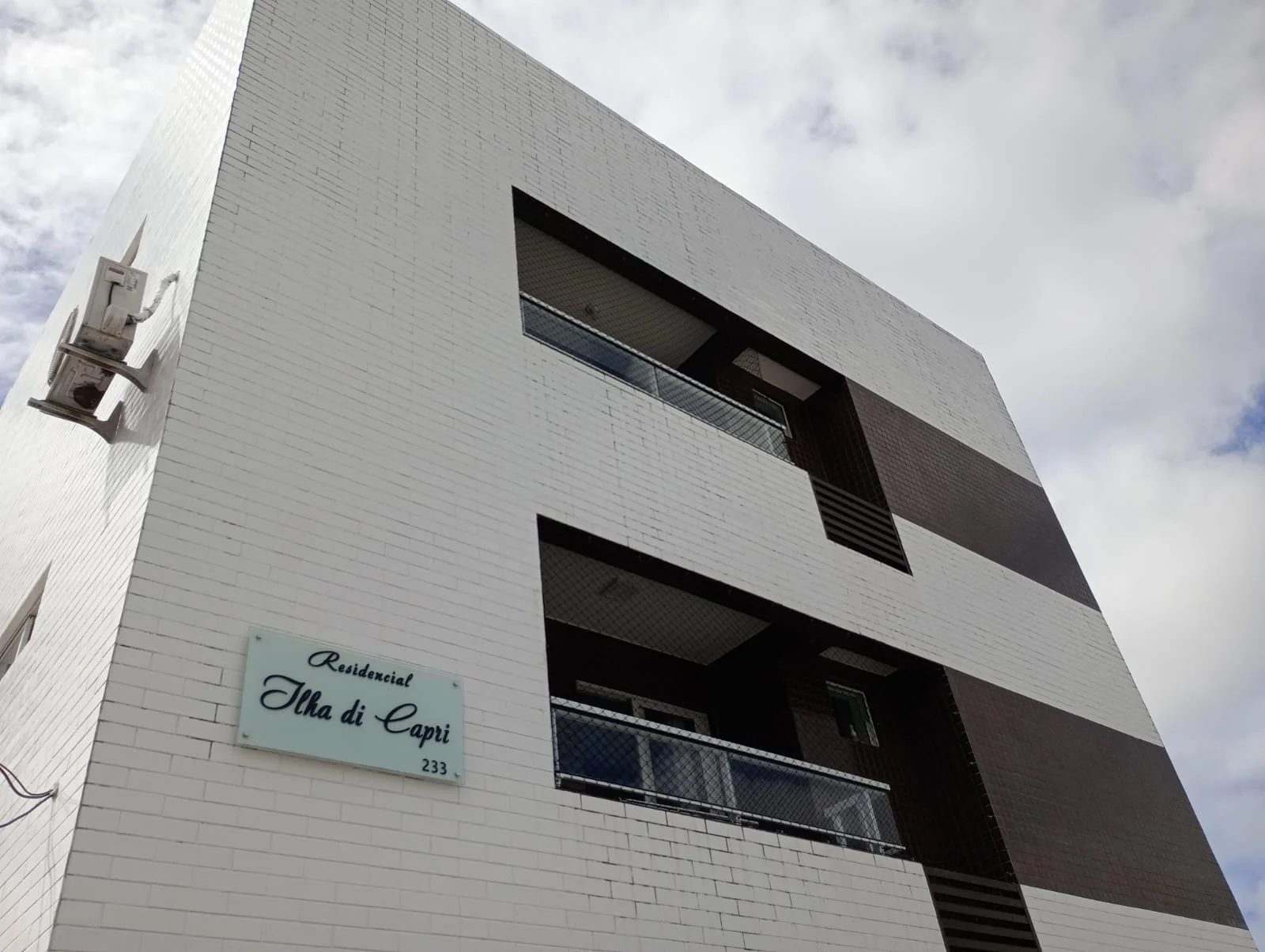 Apartamento no Miramar com 3 Quartos sendo 1 Suíte