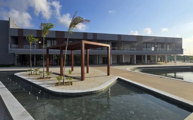 Excelente Lote em Condomínio Fechado entre João Pessoa e Cabedelo, 277m² com Lazer Completo. Por trás do UNIESP