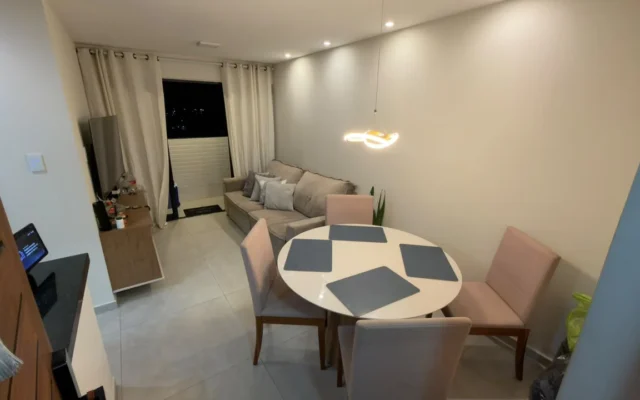 Apartamento Mobiliado em Tambauzinho com 2 Quartos sendo 1 Suíte, Elevador e Lazer
