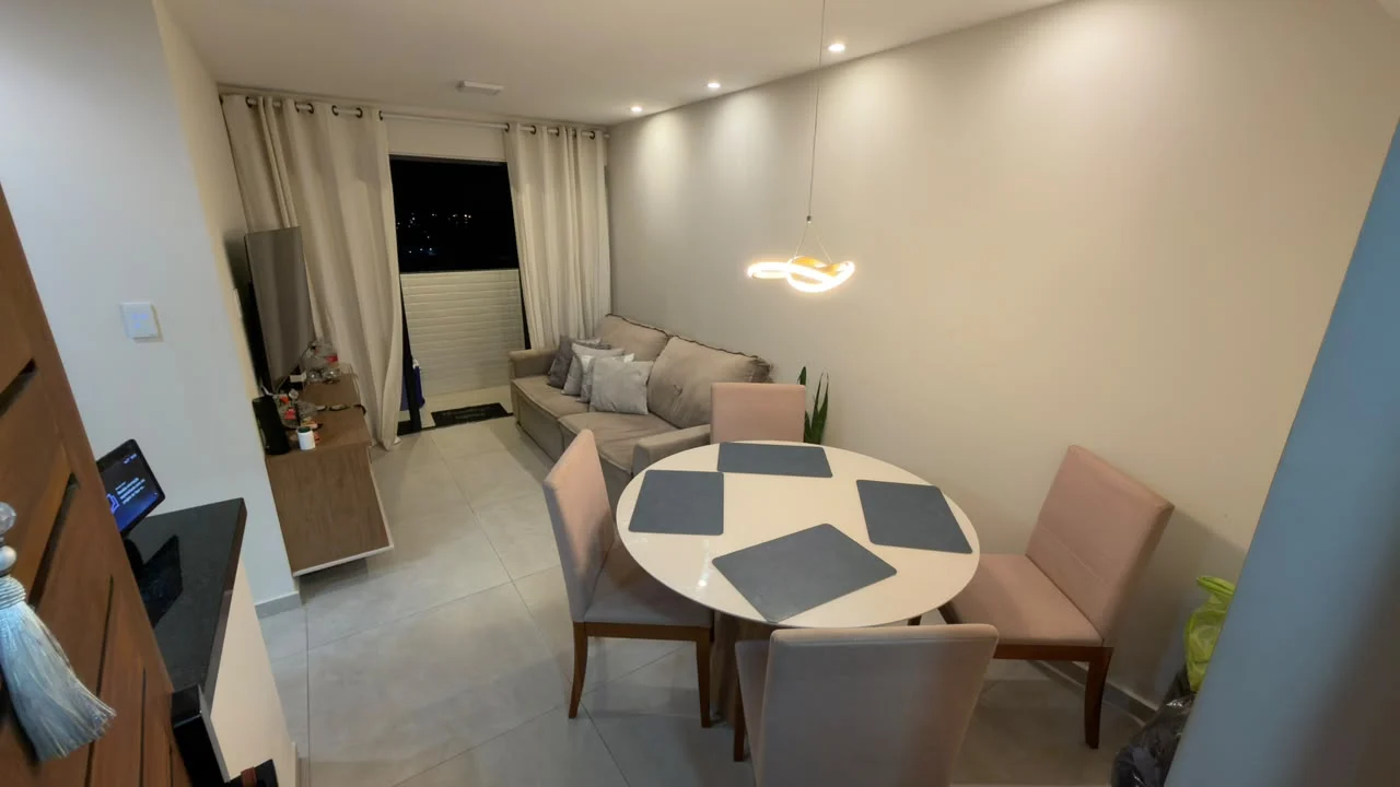 Apartamento Mobiliado em Tambauzinho com 2 Quartos sendo 1 Suíte, Elevador e Lazer