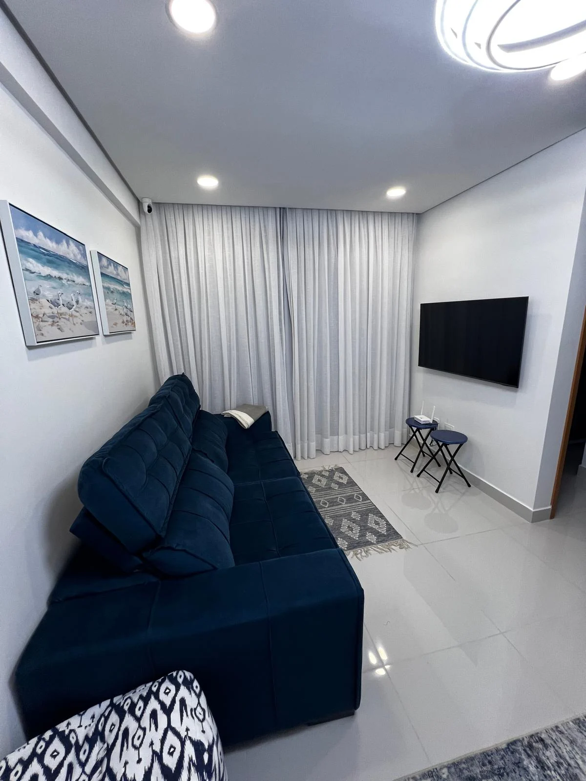 Apartamento Mobiliado em Intermares com 2 Quartos sendo 1 Suíte, Elevador e Lazer