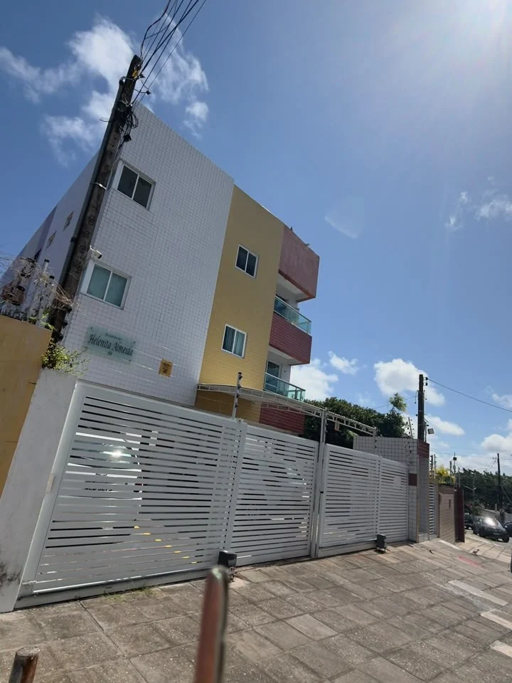 Apartamento no Jardim Cidade Universitária com 3 Quartos sendo 1 Suíte, 69m²