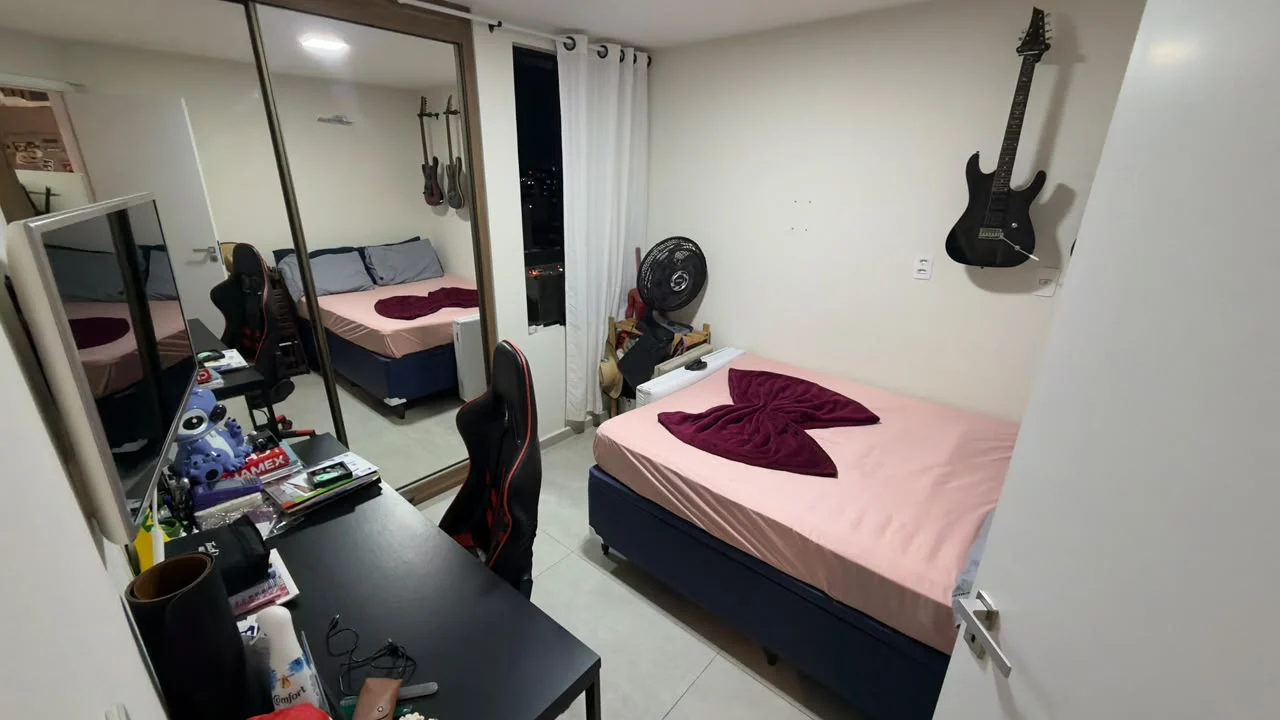 Apartamento Mobiliado em Tambauzinho com 2 Quartos sendo 1 Suíte, Elevador e Lazer