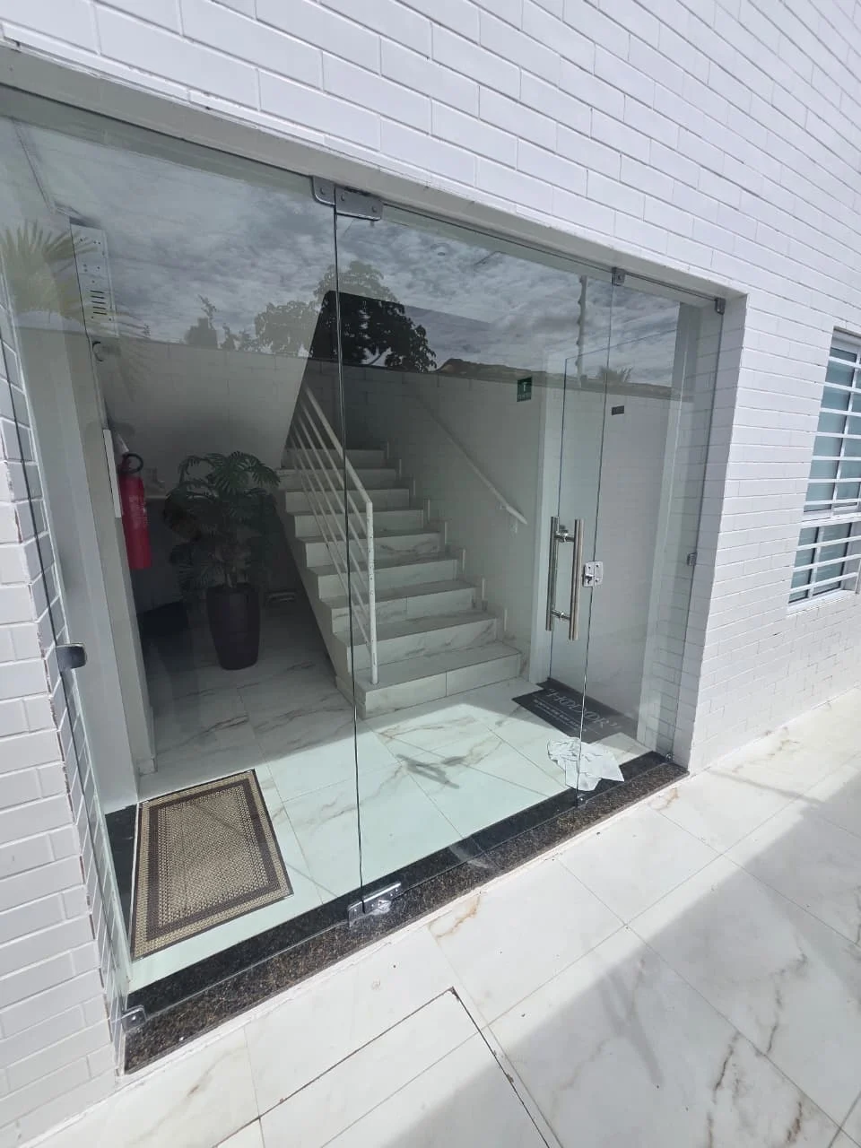 Apartamento no Miramar com 3 Quartos sendo 1 Suíte