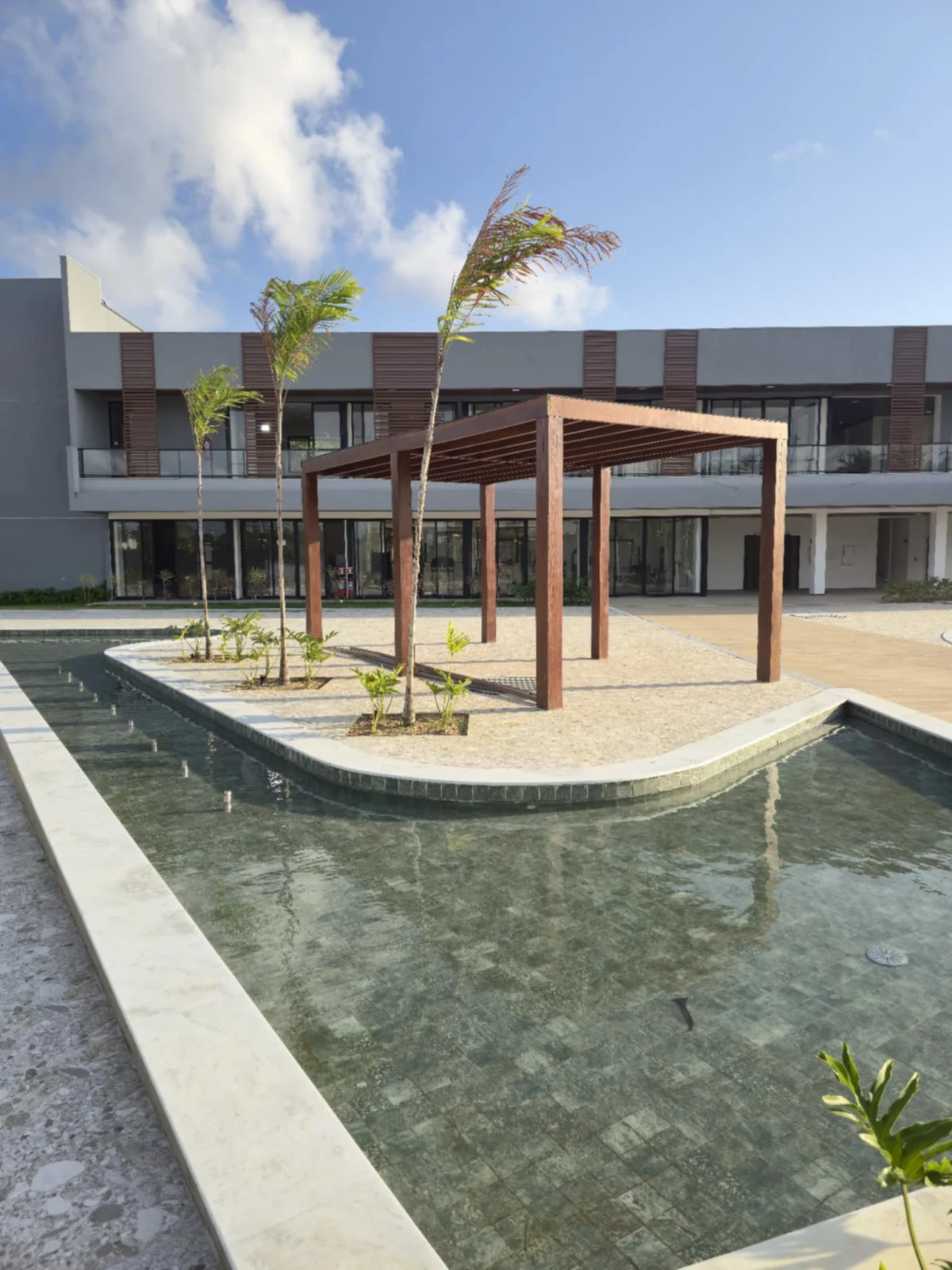 Excelente Lote em Condomínio Fechado entre João Pessoa e Cabedelo, 277m² com Lazer Completo. Por trás do UNIESP