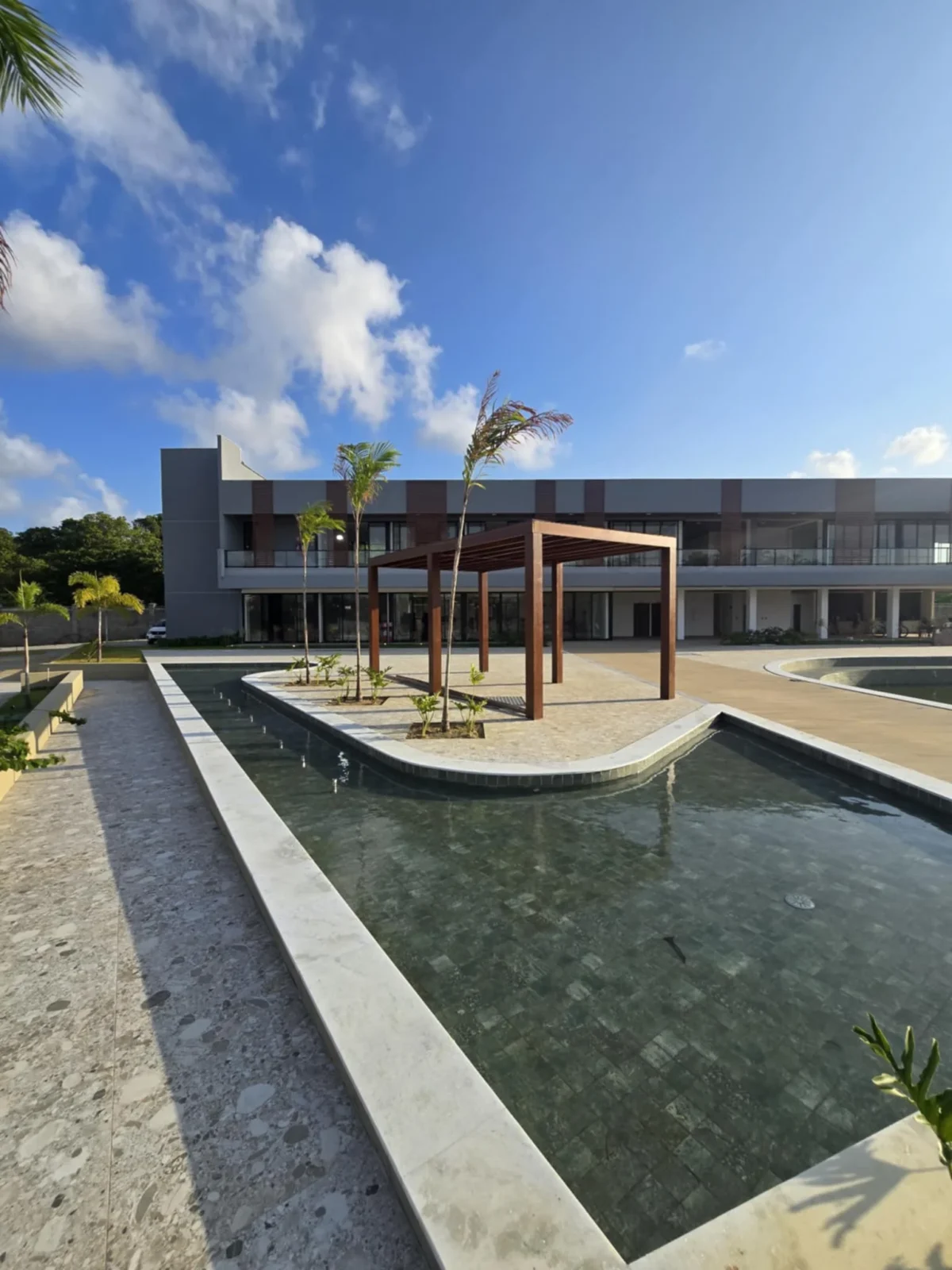 Excelente Lote em Condomínio Fechado entre João Pessoa e Cabedelo, 277m² com Lazer Completo. Por trás do UNIESP