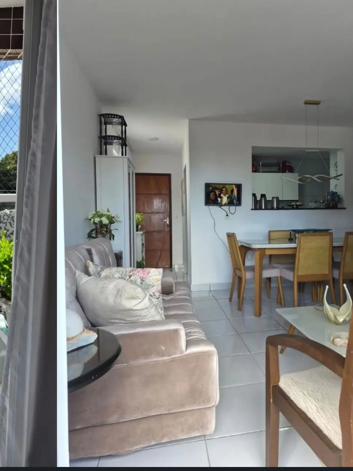 Apartamento no Jardim Cidade Universitária com 3 Quartos sendo 1 Suíte, 71m²