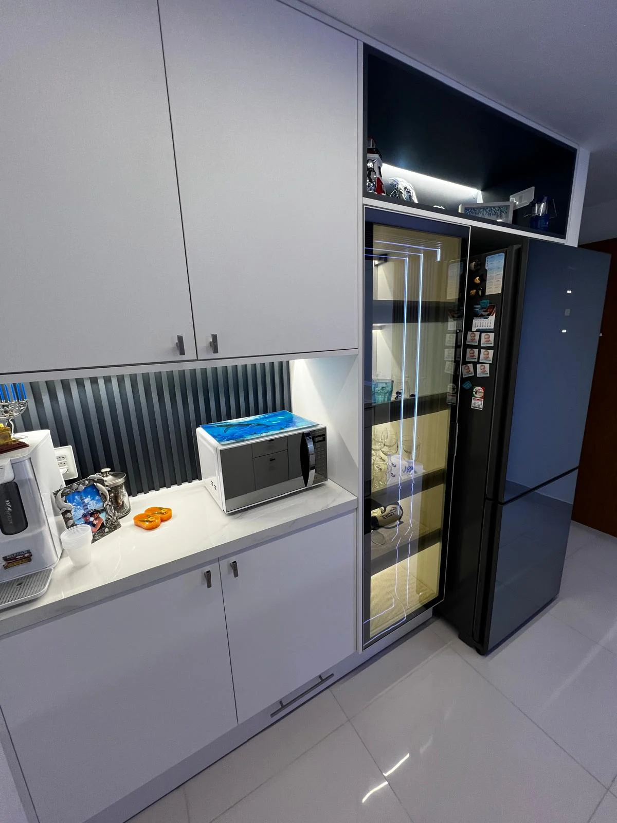Apartamento Mobiliado em Intermares com 2 Quartos sendo 1 Suíte, Elevador e Lazer