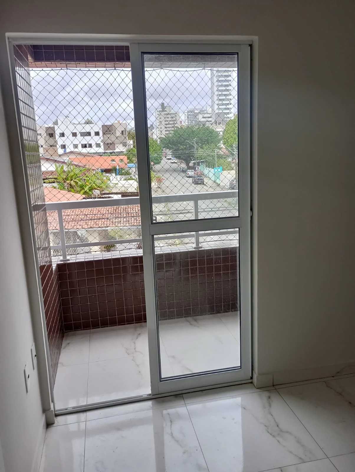 Apartamento no Miramar com 3 Quartos sendo 1 Suíte