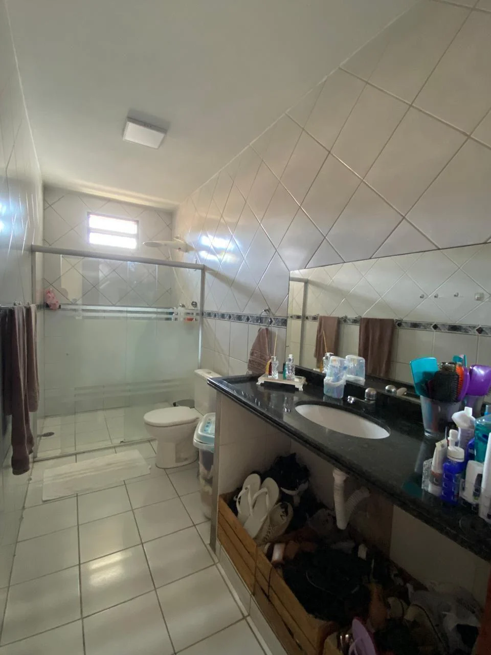 Casa no Cristo com 4 Quartos sendo 1 Suíte, Próximo ao Almeidão