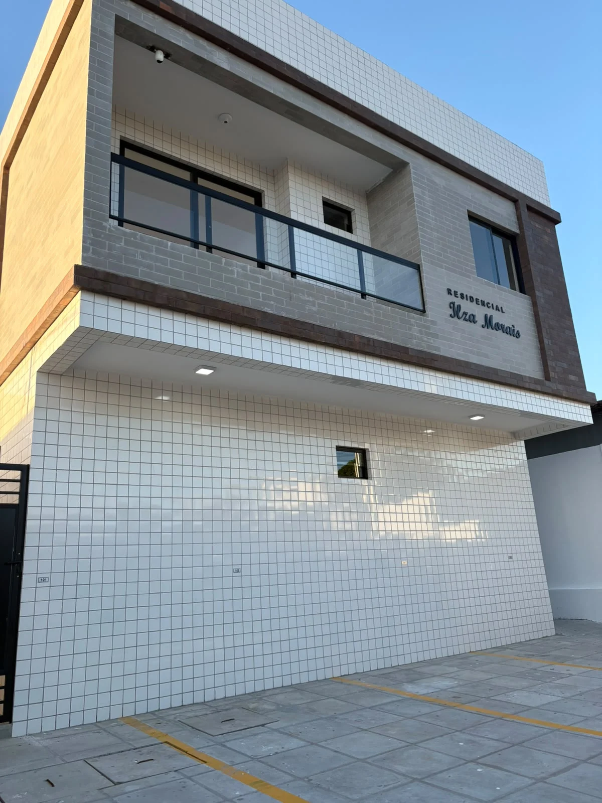 Apartamento em Mangabeira com 2 Quartos sendo 1 Suíte