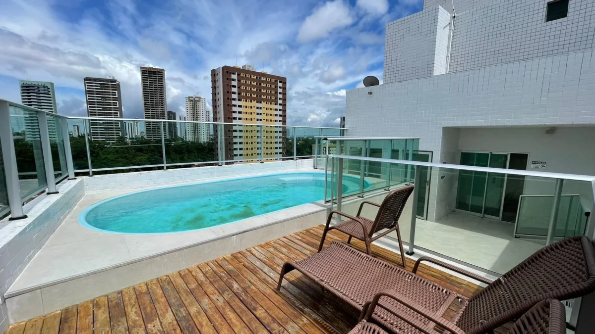 Apartamento em Manaíra com 2 Quartos sendo 1 Suíte, Elevador e Lazer