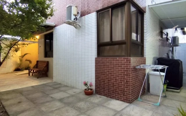 Apartamento Térreo com Área no Jardim Cidade Universitária com 3 Quartos sendo 1 Suíte