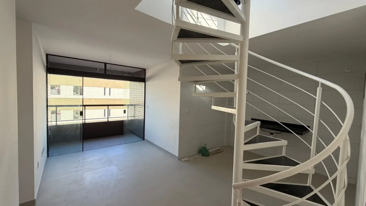 Cobertura Duplex no Bessa com 2 Quartos sendo 1 Suíte