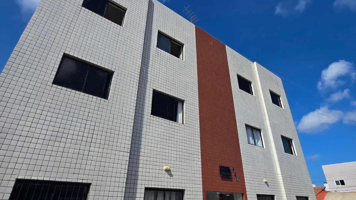 Apartamento Térreo no José Américo com 2 Quartos sendo 1 Suíte
