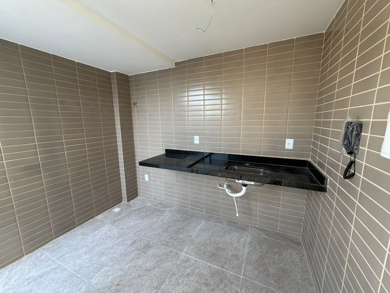 Cobertura Duplex no Bessa com 2 Quartos sendo 1 Suíte