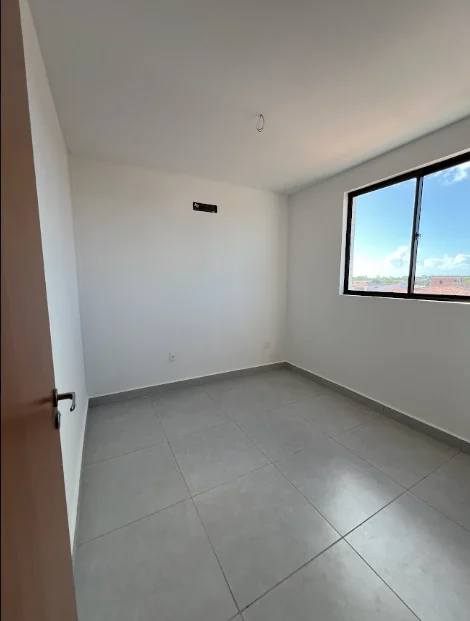 Apartamento no Jardim Camboinha/Cabedelo com 2 ou 3 Quartos sendo 1 Suíte