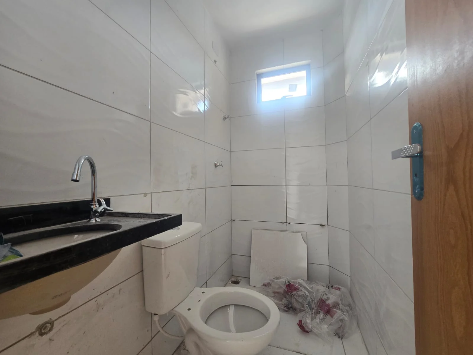 Apartamento em Mangabeira 3 com 2 Quartos sendo 1 Suíte, Opção de Térreo