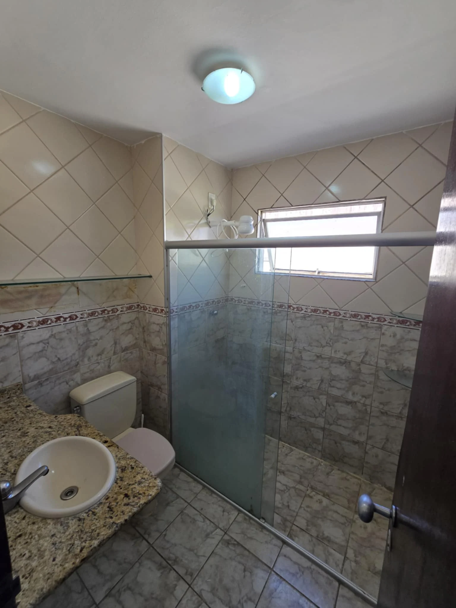 Apartamento no Jardim Camboinha/Cabedelo com 2 ou 3 Quartos sendo 1 Suíte