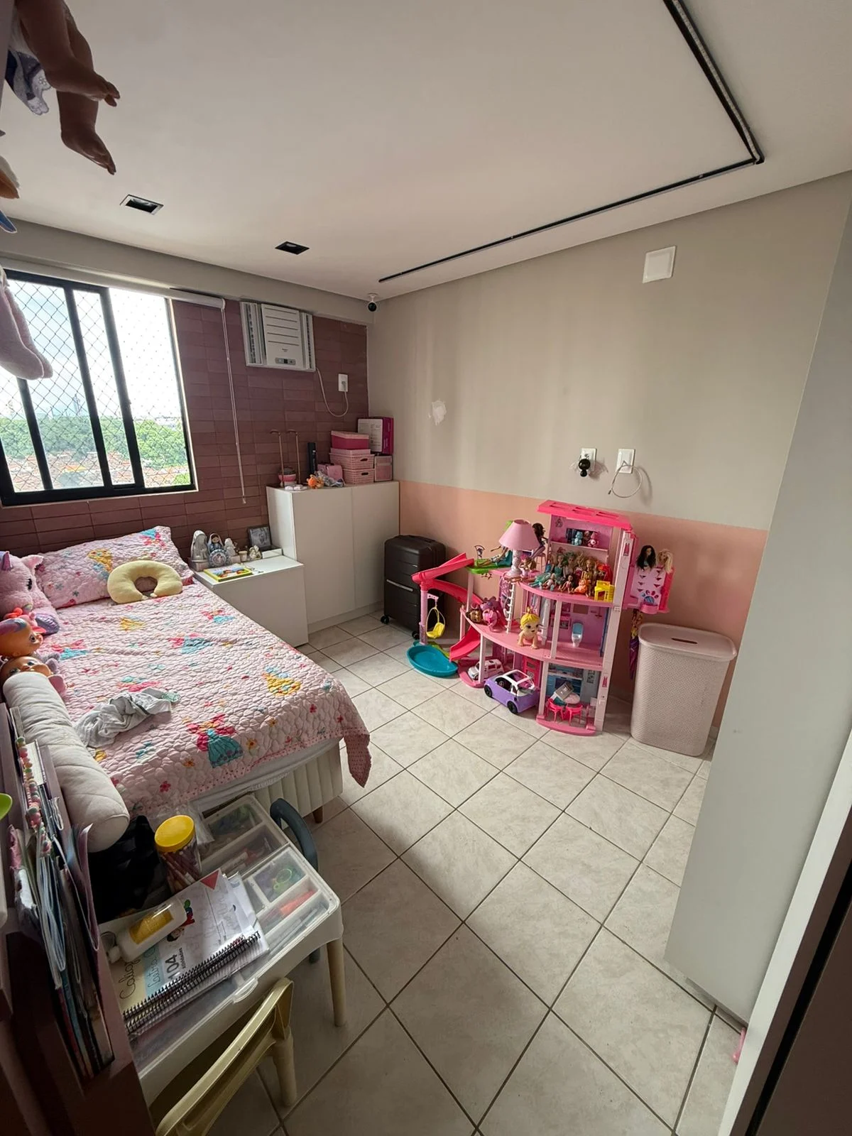 Apartamento em Manaíra com 3 Quartos sendo 1 Suíte, Elevador e Lazer