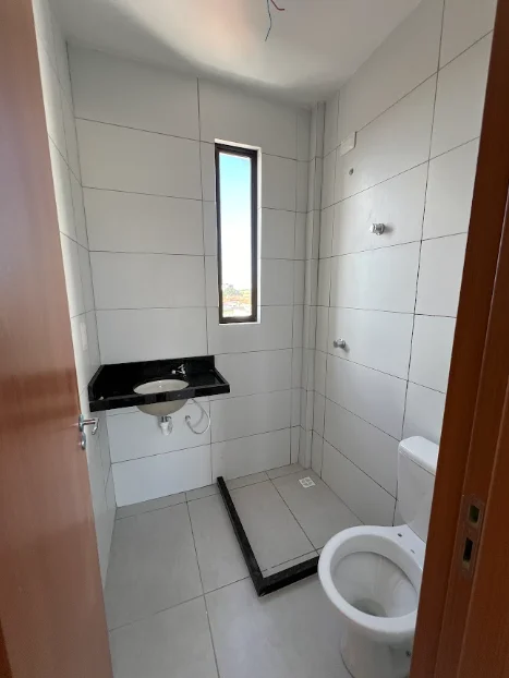 Apartamento no Jardim Camboinha/Cabedelo com 2 ou 3 Quartos sendo 1 Suíte