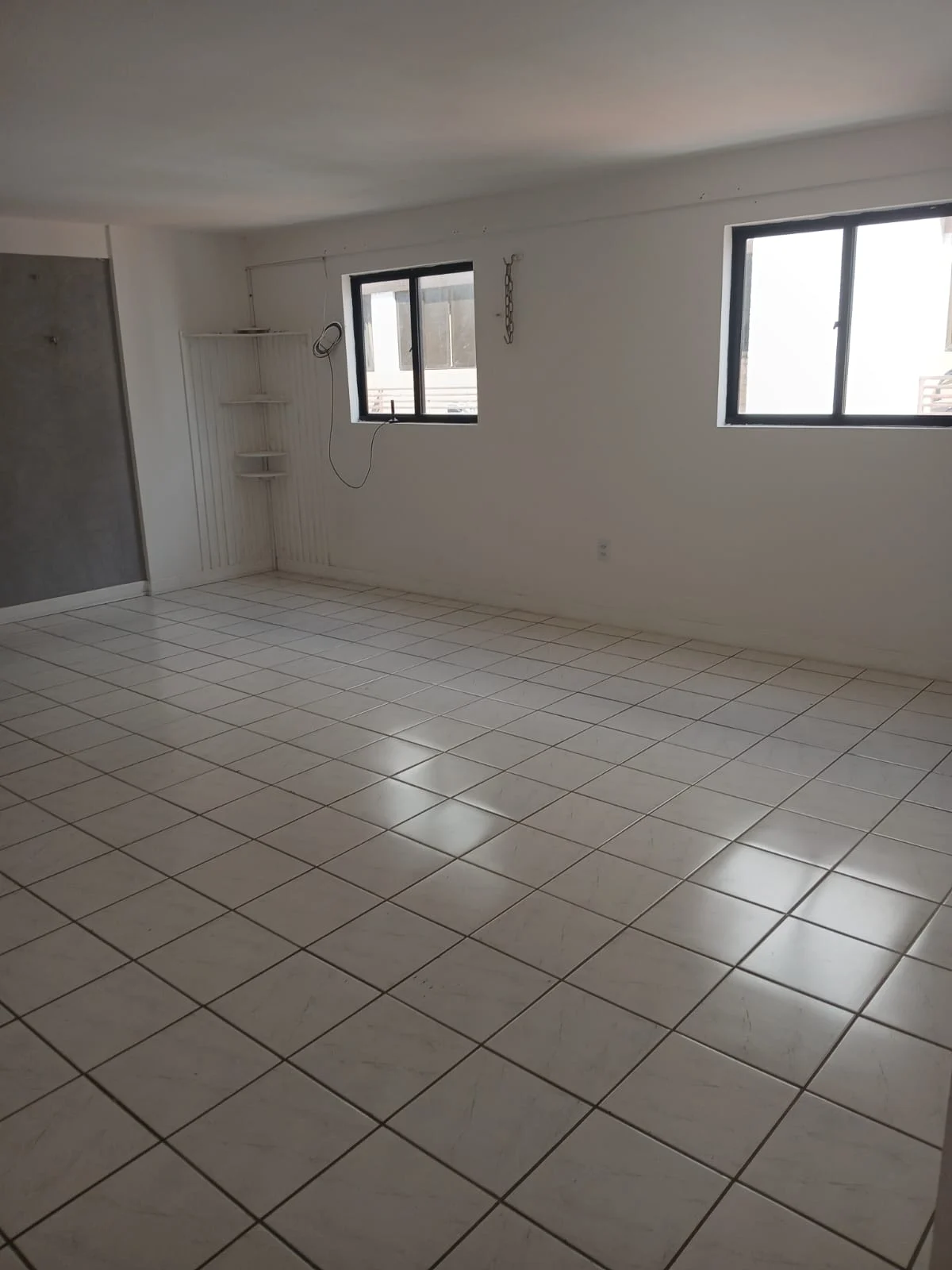 Apartamento em Água Fria/Bancários com 2 Quartos sendo 1 Suíte, Próximo Unipê