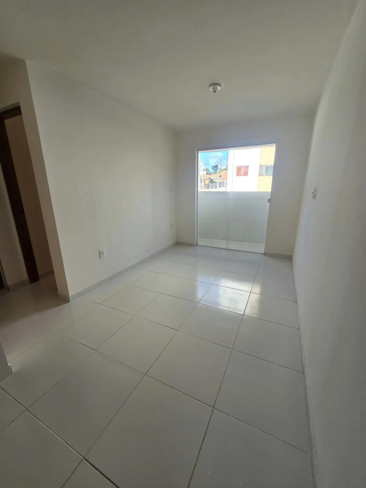 Apartamento Térreo no Parque do Sol/Valentina 2 Quartos