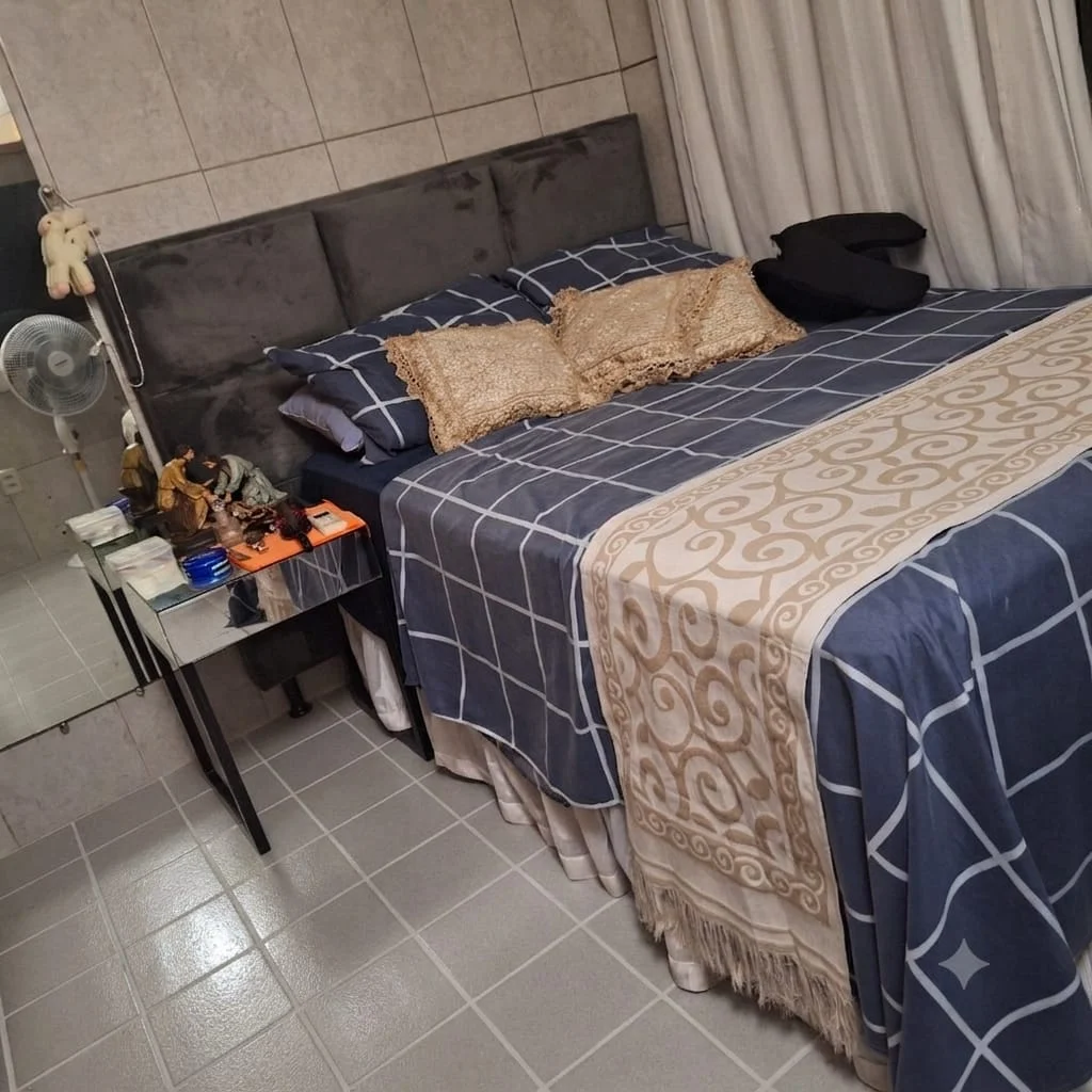 Apartamento Térreo Mobiliada no Jardim Cidade Universitária com 3 Quartos sendo 1 Suíte, 86m²