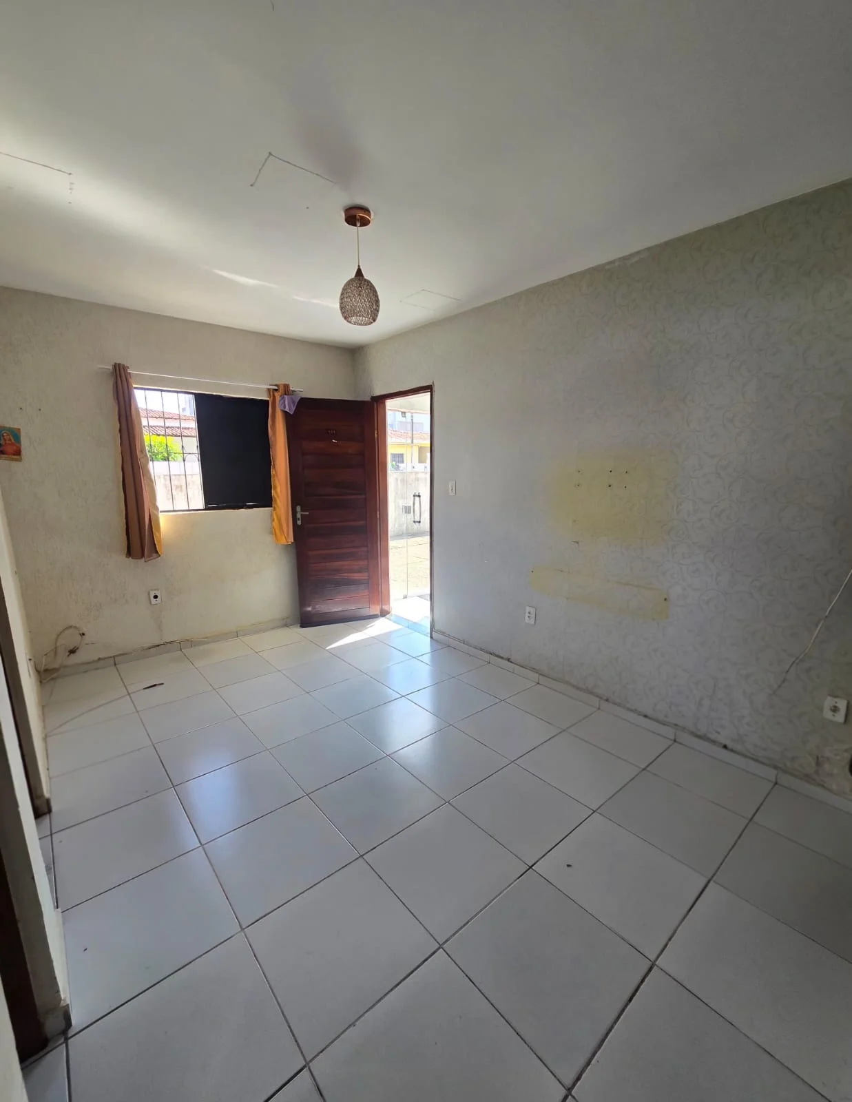 Apartamento Térreo no José Américo com 2 Quartos sendo 1 Suíte