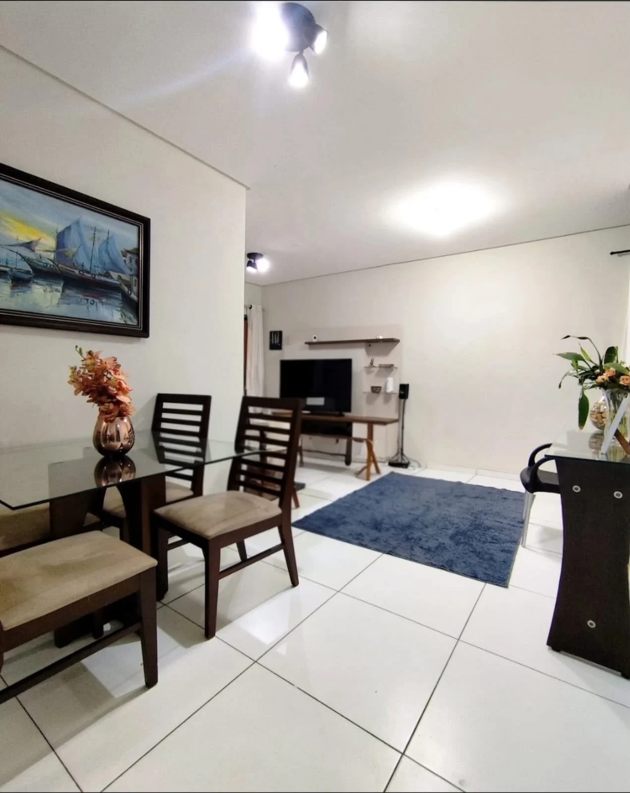 Apartamento Térreo com Área no Jardim Cidade Universitária com 3 Quartos sendo 1 Suíte