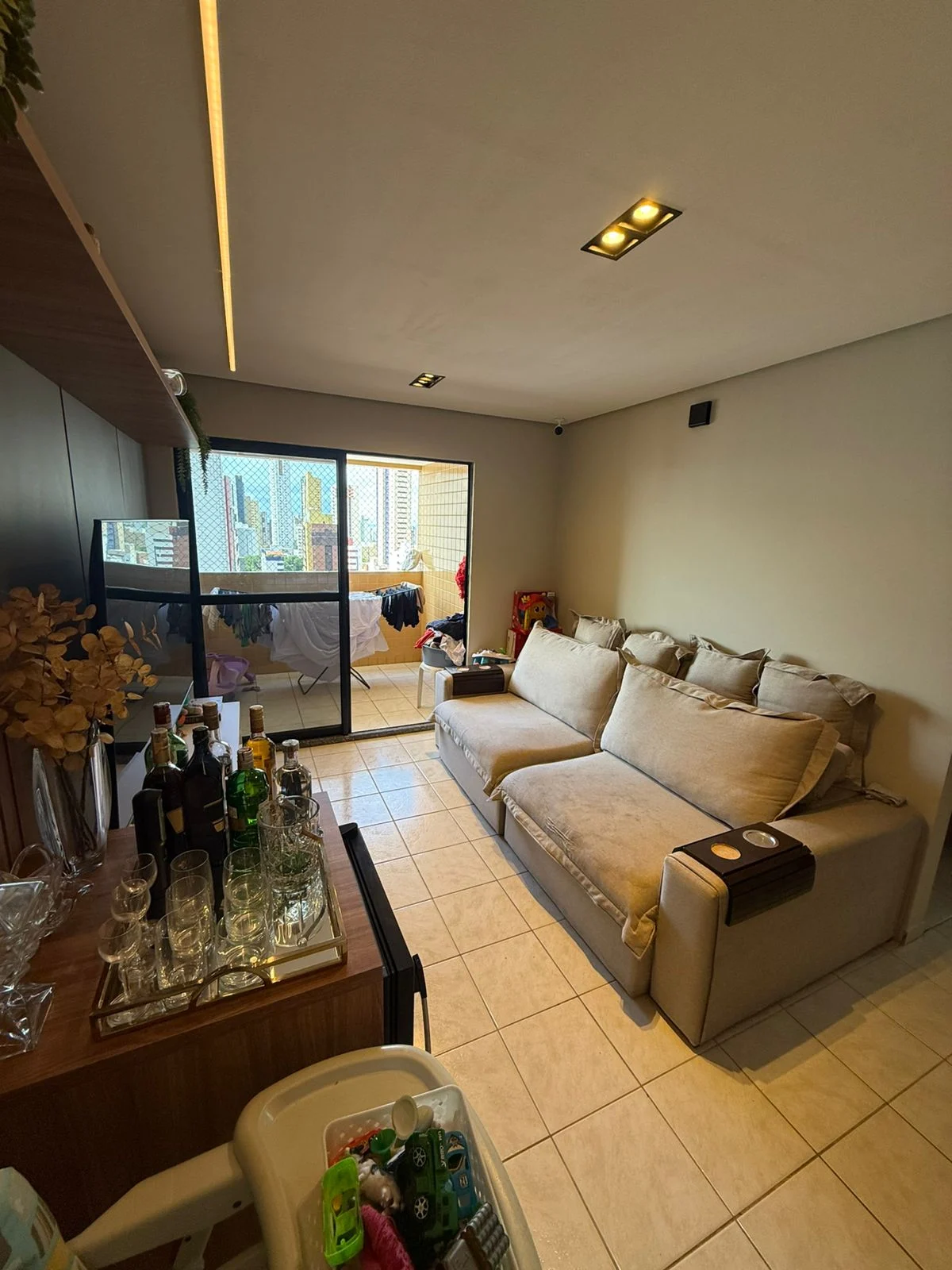 Apartamento em Manaíra com 3 Quartos sendo 1 Suíte, Elevador e Lazer