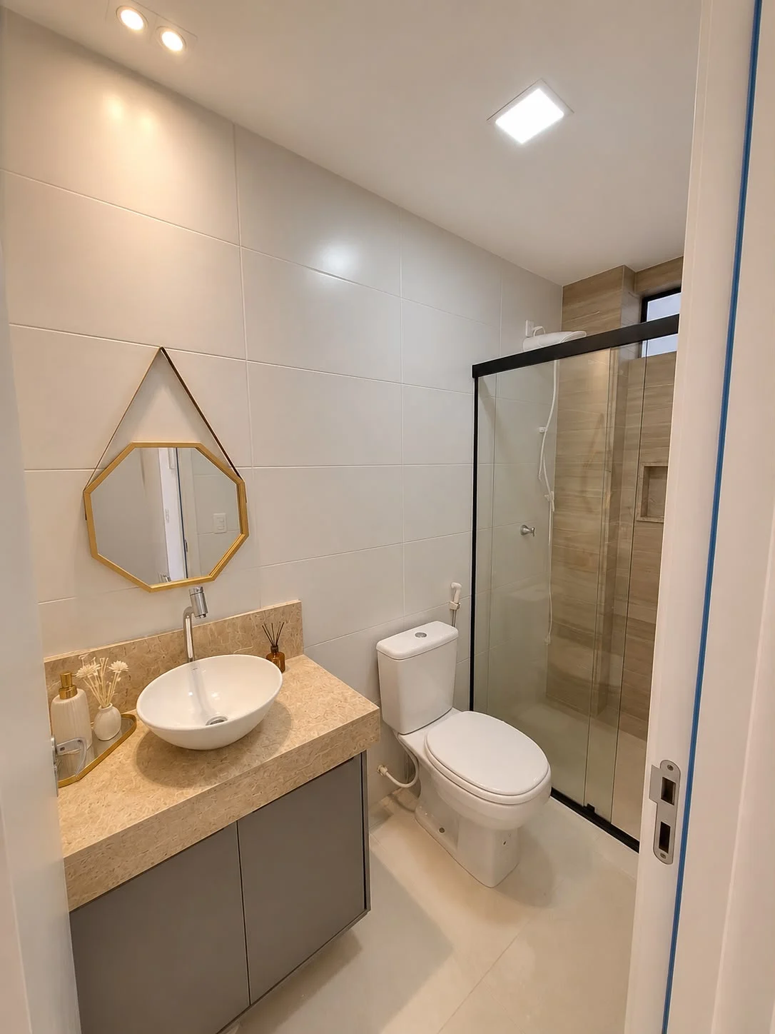 Apartamento Mobiliado no Bessa 1 Quarto, Elevador e Lazer