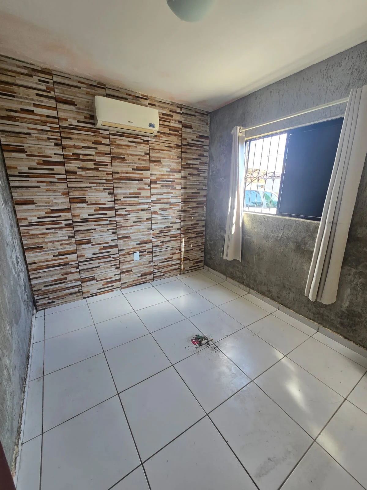 Apartamento Térreo no José Américo com 2 Quartos sendo 1 Suíte