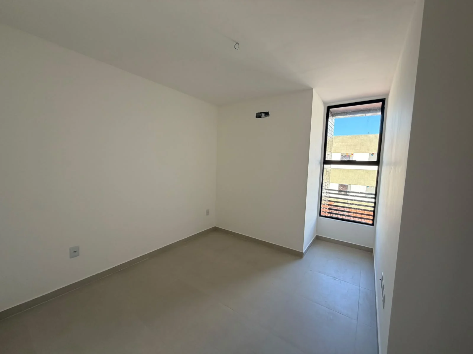 Cobertura Duplex no Bessa com 2 Quartos sendo 1 Suíte
