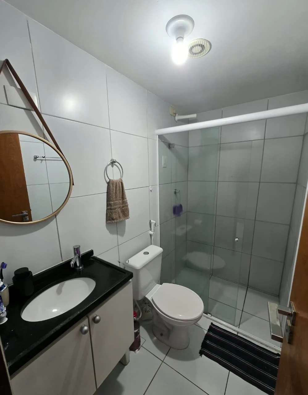Apartamento Mobiliado no Miramar com 1 Quarto, Elevador e Piscina, Próximo a Epitácio