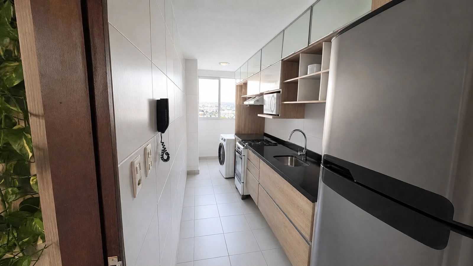 Apartamento no Bairro dos Estados com 3 Quartos sendo 1 Suíte, Elevador e Lazer