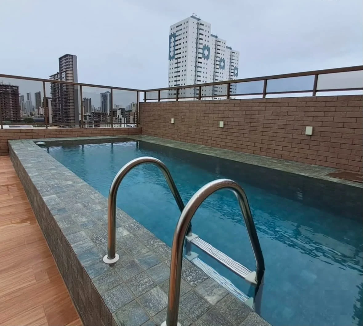 Apartamento Mobiliado no Bessa 1 Quarto, Elevador e Lazer