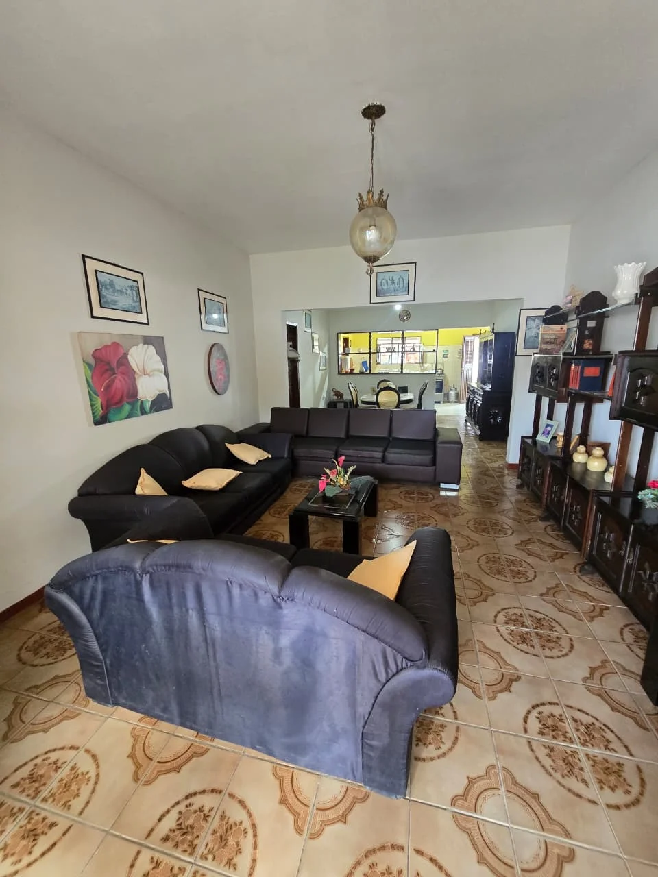 Casa no Centro de Mamanguape com 5 Quartos sendo 2 Suítes e Terreno com 880m²