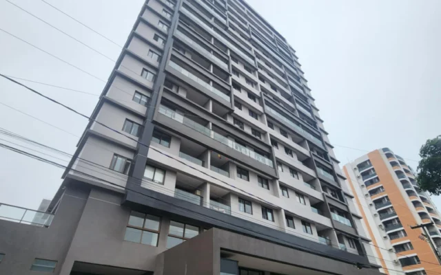 ALUGO Apartamento em Tambauzinho com 2 Quartos sendo 1 Suíte, Elevador e Lazer A Partir de R$ 3.500,00*