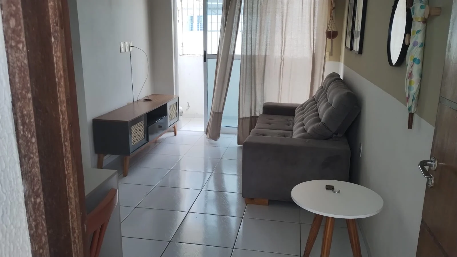 ALUGO Apartamento Mobiliado no José Américo com 2 Quartos R$ 1.800,00*