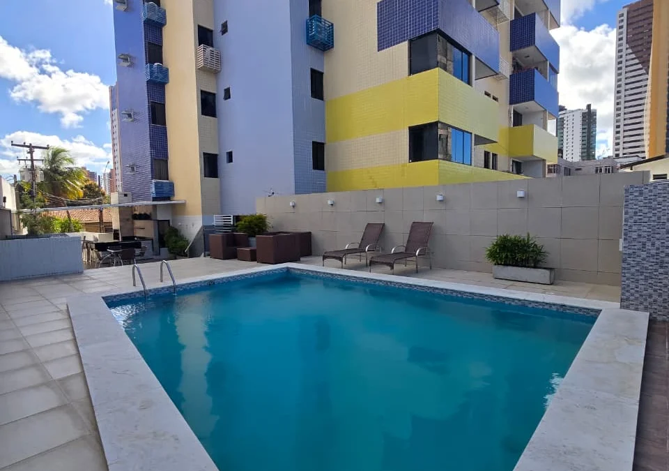 Apartamento em Manaíra com 2 Quartos sendo 1 Suíte, Elevador e Lazer