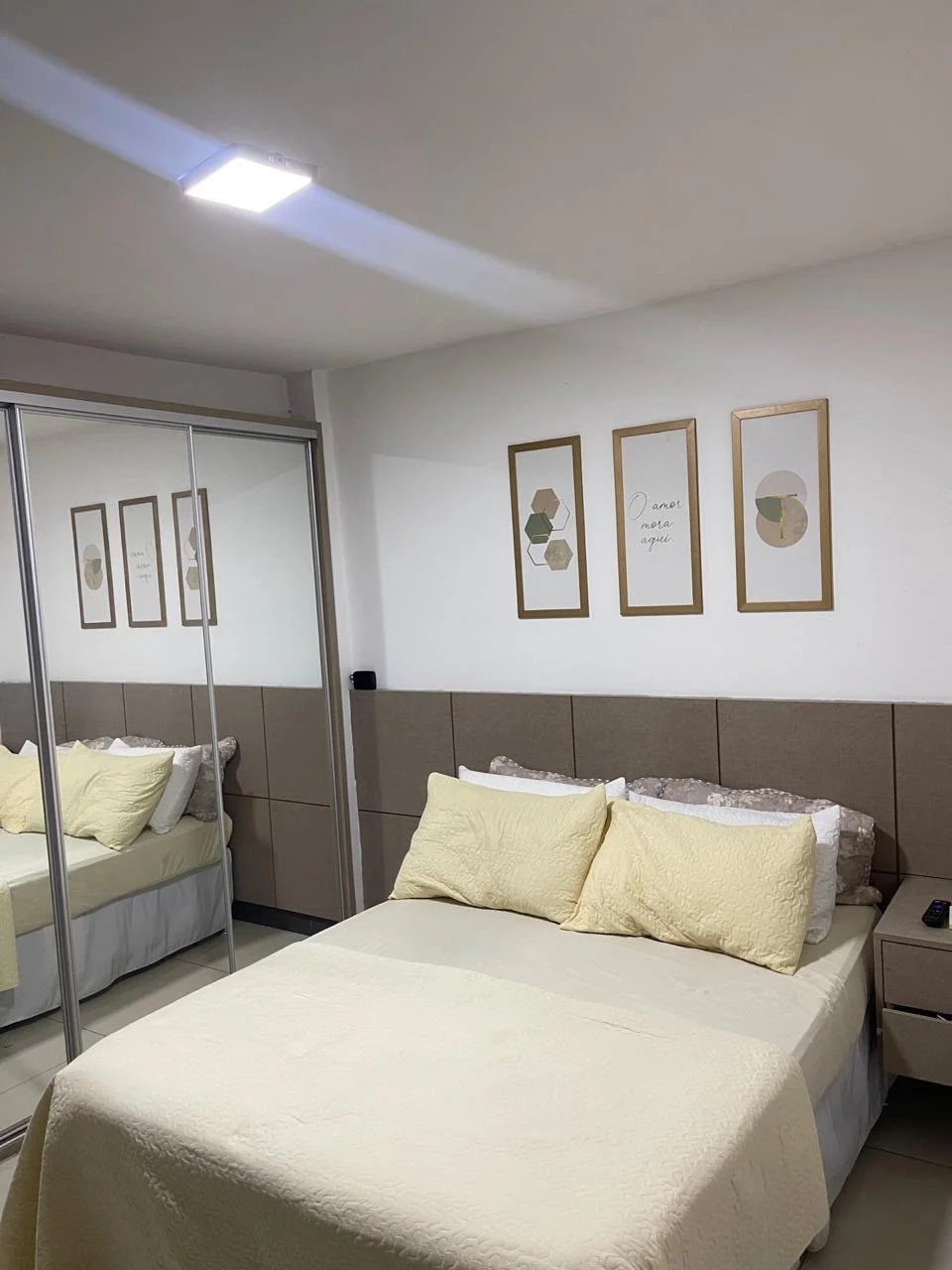 Apartamento Mobiliado no Aeroclube/Bessa com 3 Quartos sendo 1 Suíte, Elevador e Lazer