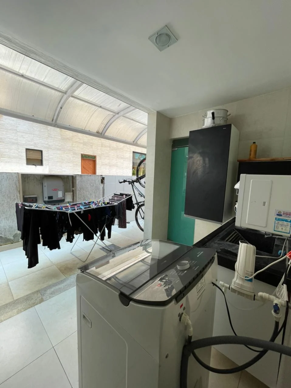Casa em Condomínio Fechado na região do Altiplano com 5 Suítes, 450m²