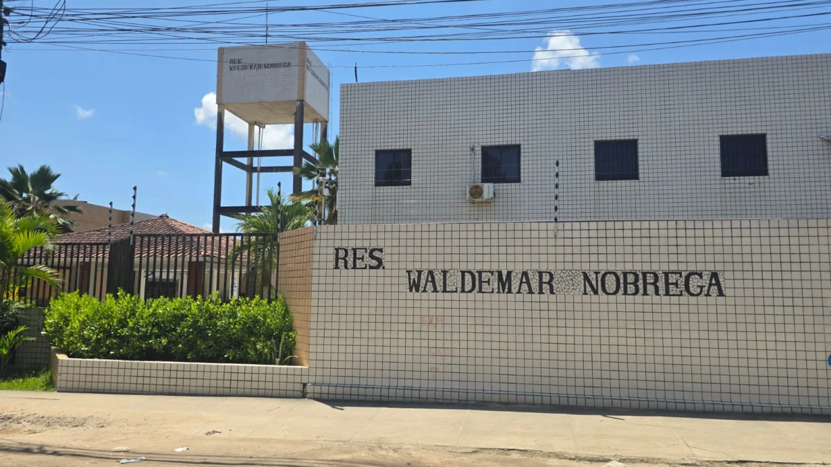 Apartamento Térreo no Bairro das Industrias com 2 Quartos com Lazer