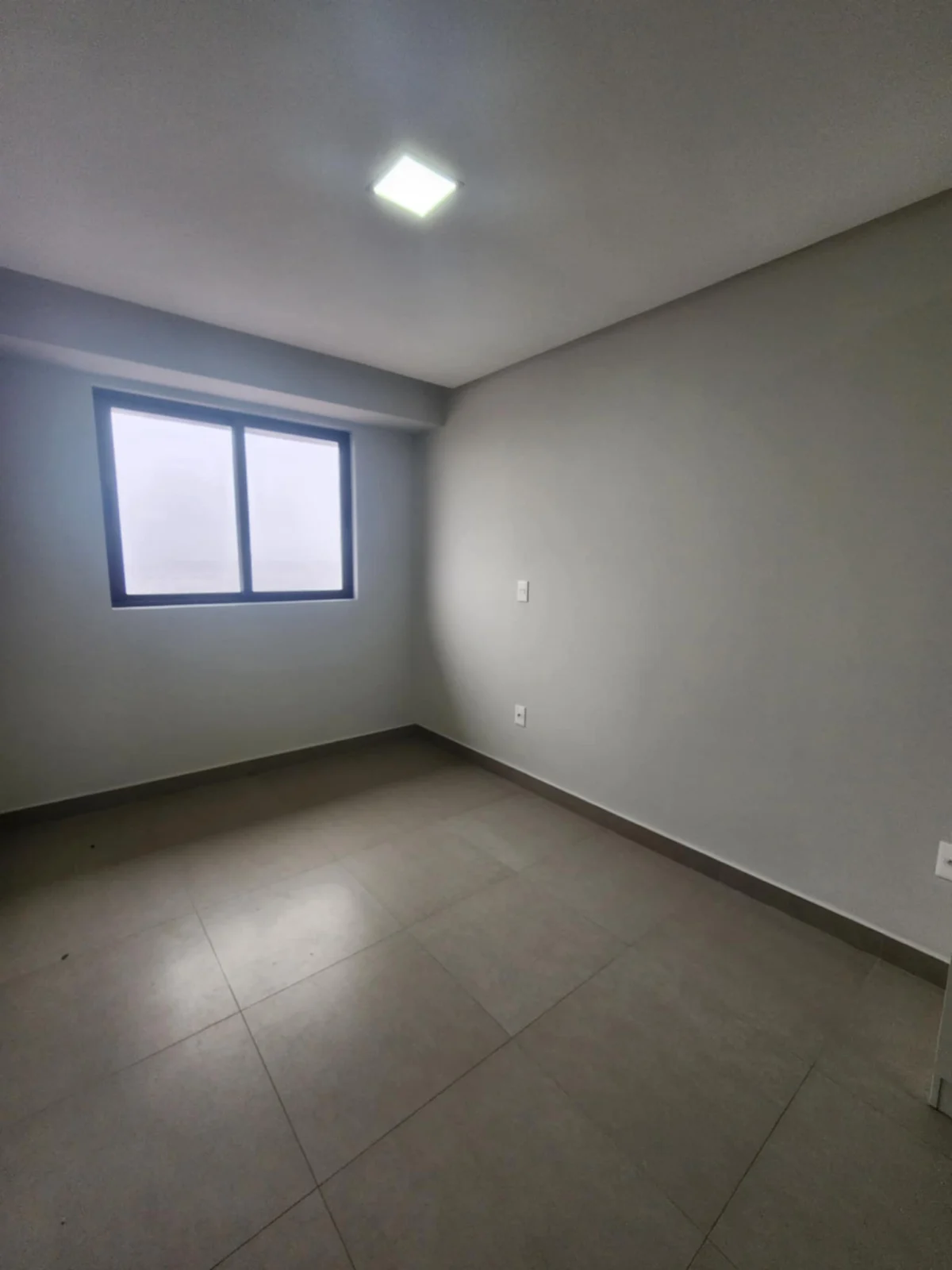 ALUGO Apartamento em Tambauzinho com 2 Quartos sendo 1 Suíte, Elevador e Lazer A Partir de R$ 3.500,00*