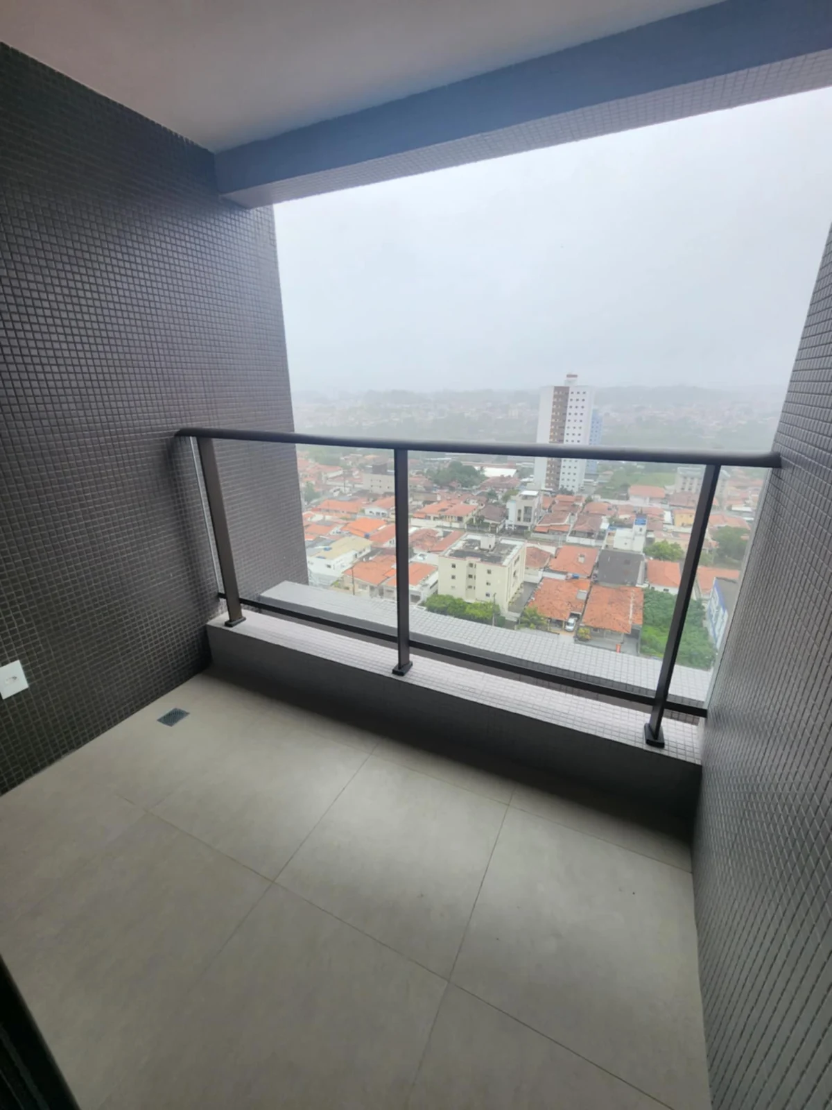 ALUGO Apartamento em Tambauzinho com 2 Quartos sendo 1 Suíte, Elevador e Lazer A Partir de R$ 3.500,00*