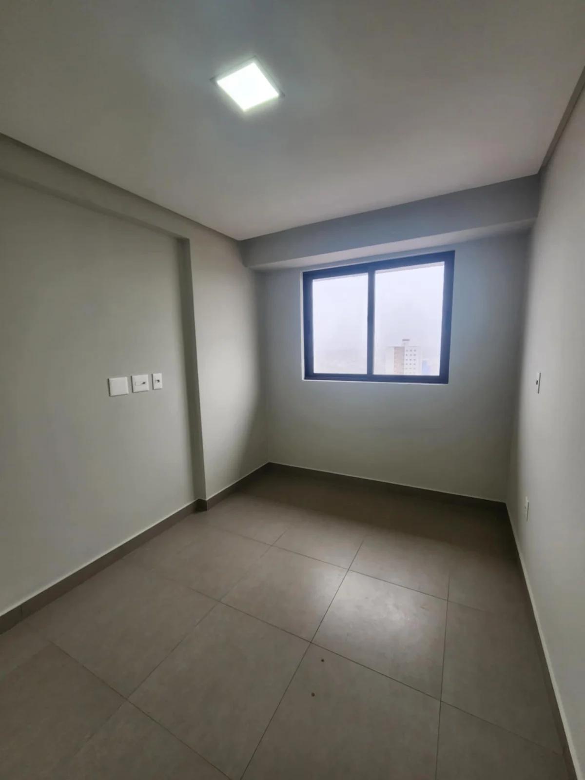 ALUGO Apartamento em Tambauzinho com 2 Quartos sendo 1 Suíte, Elevador e Lazer A Partir de R$ 3.500,00*