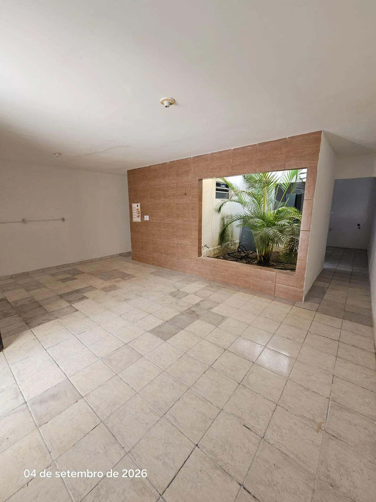 Casa em Cruz das Armas com 3 Quarto sendo 1 Suíte R$ 1.500,00*