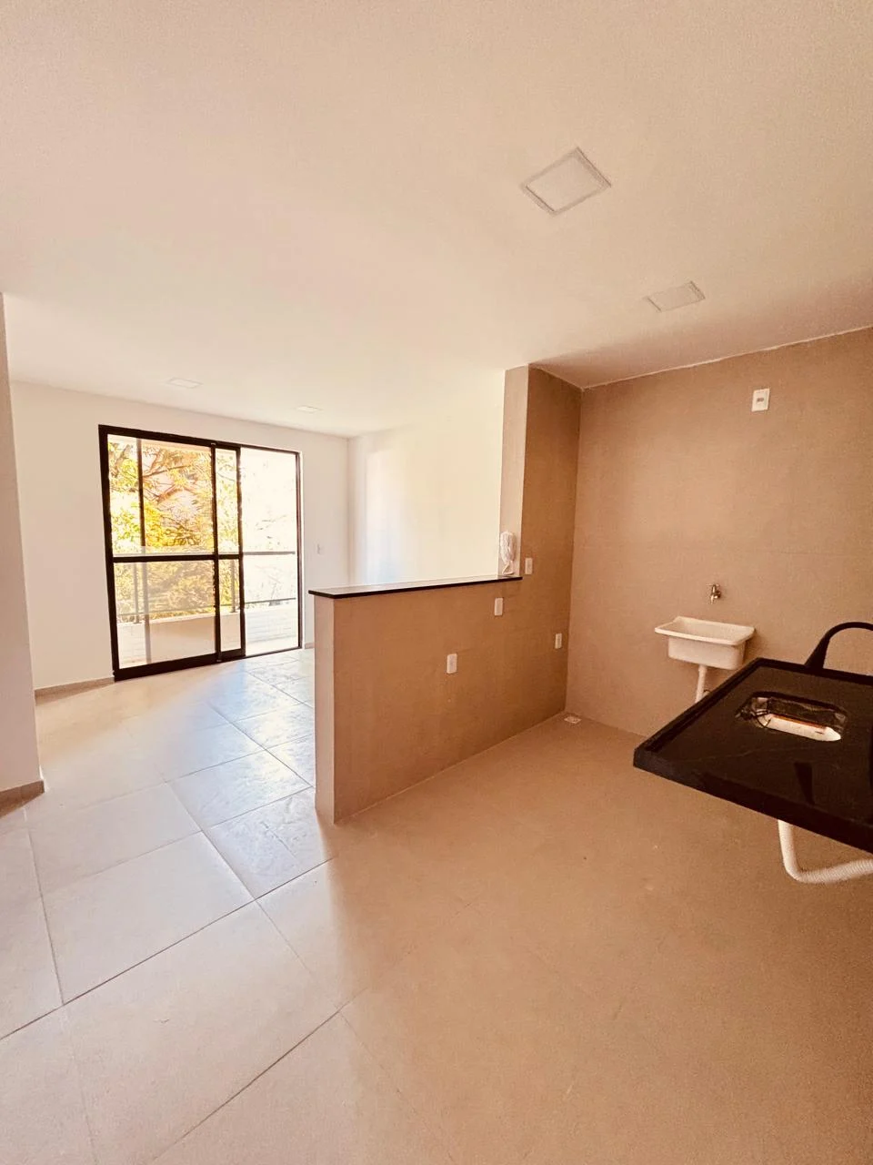 Apartamento novo em Manaíra com 3 Quartos sendo 1 Suíte